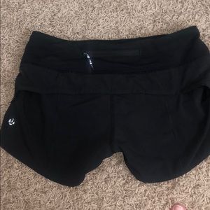 Lululemon Speed Up 2.5 short